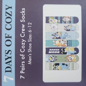 Bluey NIB 7 Days of Cozy Men's Crew Socks